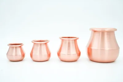 Vue 4 de Ventouse Mongole cuivre – Ø 6 cm