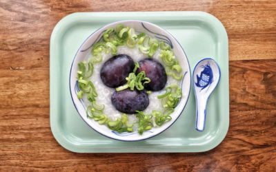 Recette d’automne : La soupe de riz aux pruneaux